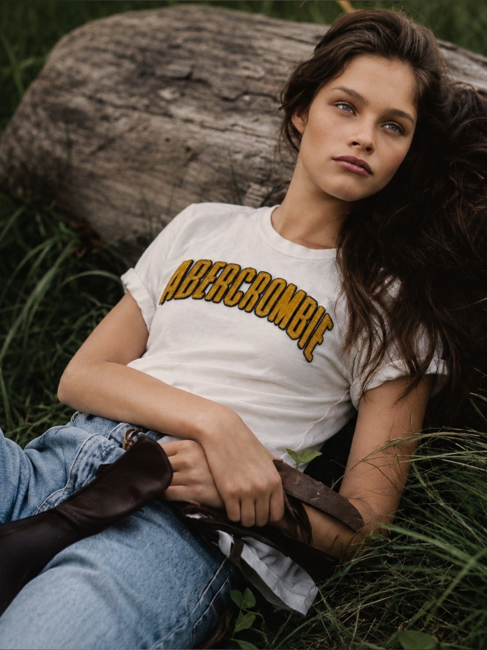 Abercrombie & Fitch Logo Baby Tee White Felt Appliqué Y2K 2000s Prep M